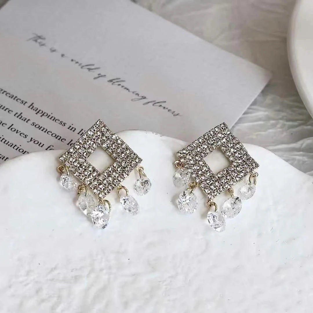 Fashion Glitter Luxury Sweet Elegant Drop Earrings for Girls Heart Shaped Jewelry for Women Ladies Accessories Chinese Supplier