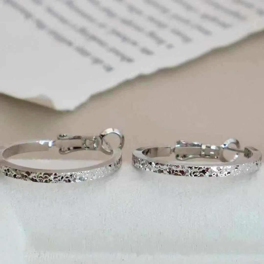 Simple Leopard Print Fashion Trendy Glitter Hoop Earrings for Girls Elegant Glitter Jewelry for Women Ladies Accessories Chic