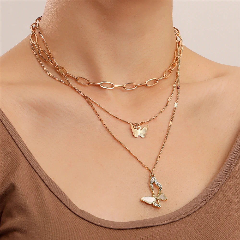 Fashion Sweet Butterfly Trendy Layered Wearing Necklaces for Girls Elegant Graceful Charms Jewelry for Women Ladies Accessories