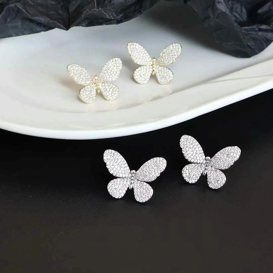 Ladies Silver Butterfly Small Rhinestone Stud Earring Sparking Fashion Chic Simple Elegant Bulk Jewelry Accessories for Causal