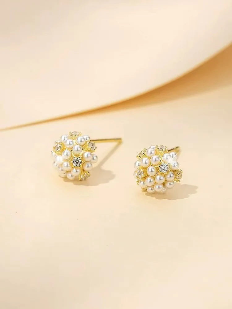 Women Flower Shape Imitation Pearl Bow Small Stud Earring Fashion Elegant Simple High Quality Bulk Jewelry Accessories for Daily