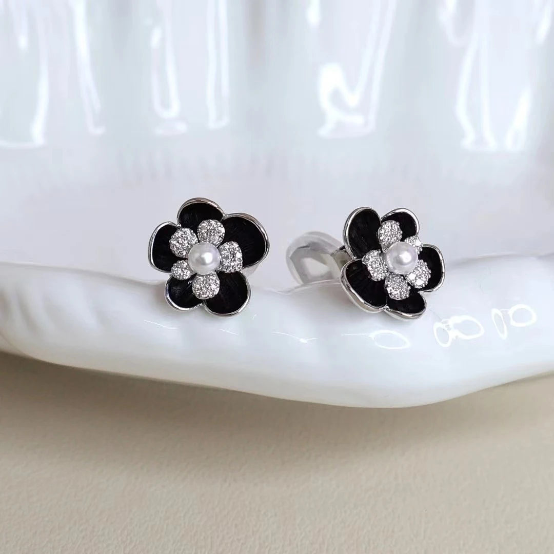 Fashion Sweet Beads Glamorous Charms Hoop Earrings for Girls Elegant Chic Art Deco Insta Jewelry for Women Ladies Accessories