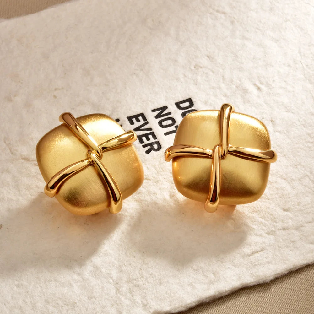Gold And Silver Geometric Square Stud Earrings For Women Vintage Cross Design Statement Metal Earrings Fashion Jewelry Wholesale