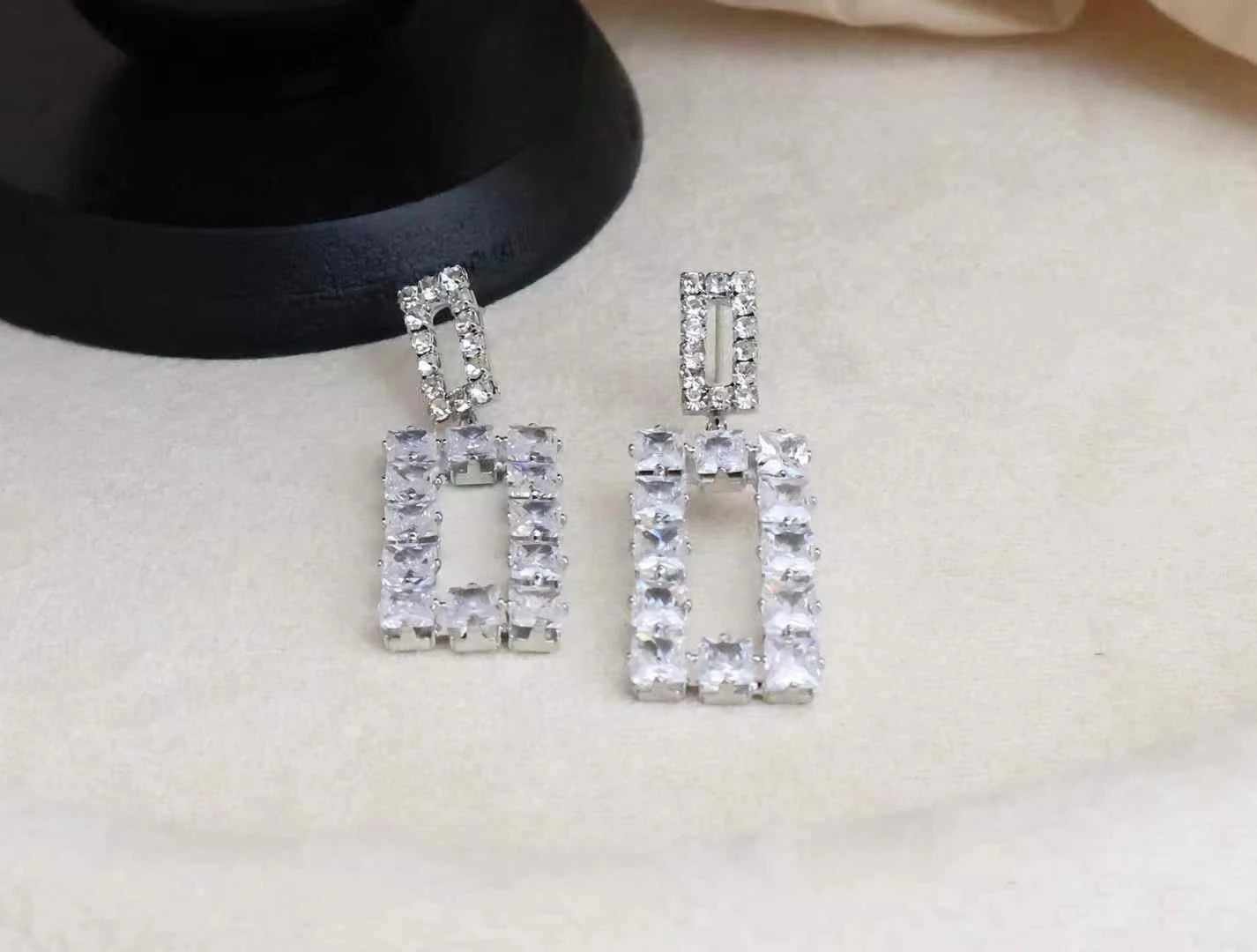 Female Tassel Square Shape New Design Rhinestone Drop Earring Fashion Sparking Glitter Luxurious Bulk Daily Jewelry Accessories