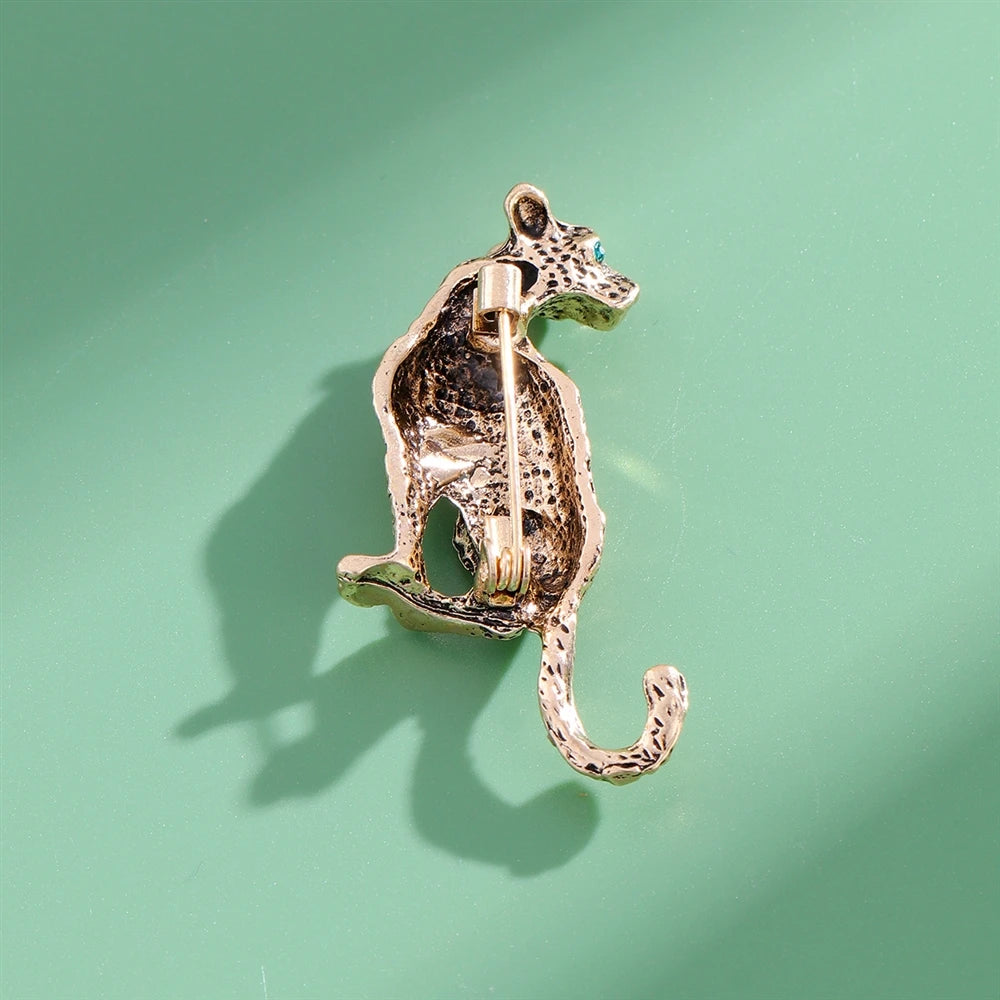 Fashion Leopard Animals Stylish Cool Brooches for Girls Glamorous Charms Pins Jewelry for Women Ladies Accessories Wholesale