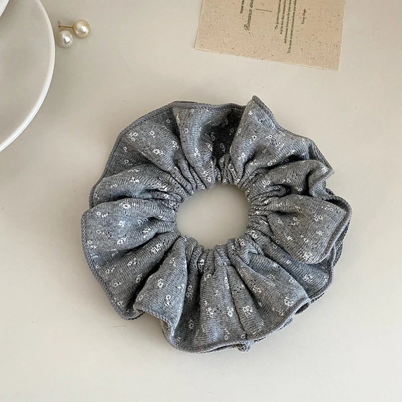 Fashion Cute Animals Solid Color Scrunchies for Girls Simple Elegant Graceful Hair Ties for Women Lady Hair Accessories in Stock