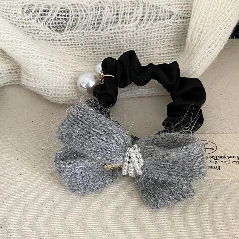 Elegant French Style Imitation Pearl Bowknot Scrunchies for Girls Sweet Cute Hair Ties for Women Ladies Hair Accessories Chic