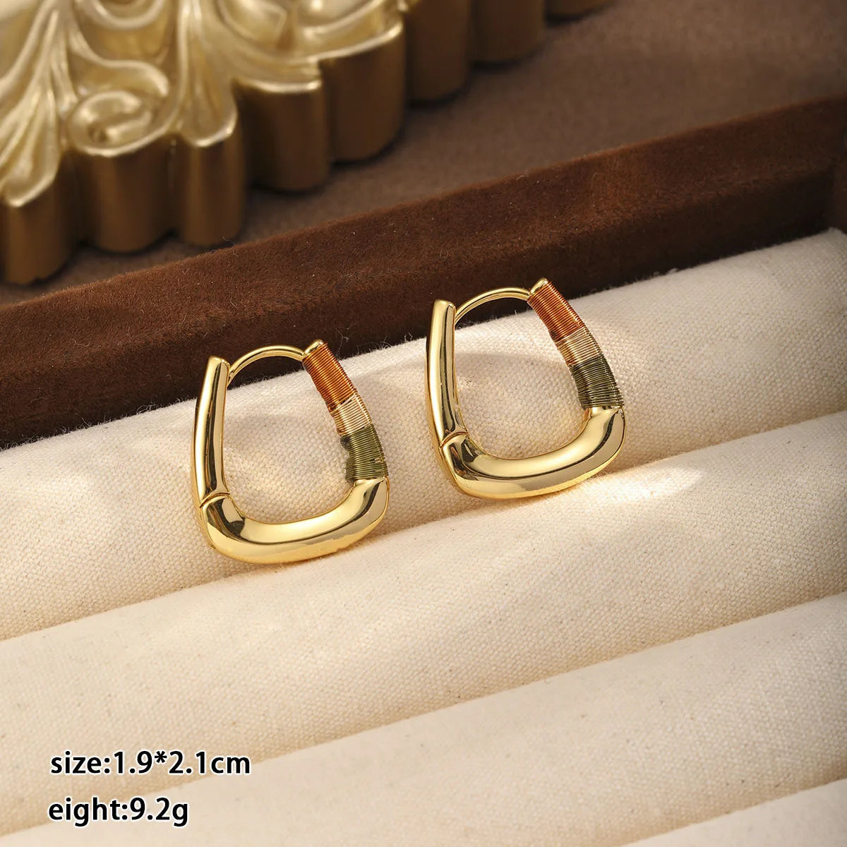 Fashion Simple Copper Minimalistic Hoop Earrings for Girls Trendy Jewelry for Women Ladies Wholesale China Manufacturer Bulk