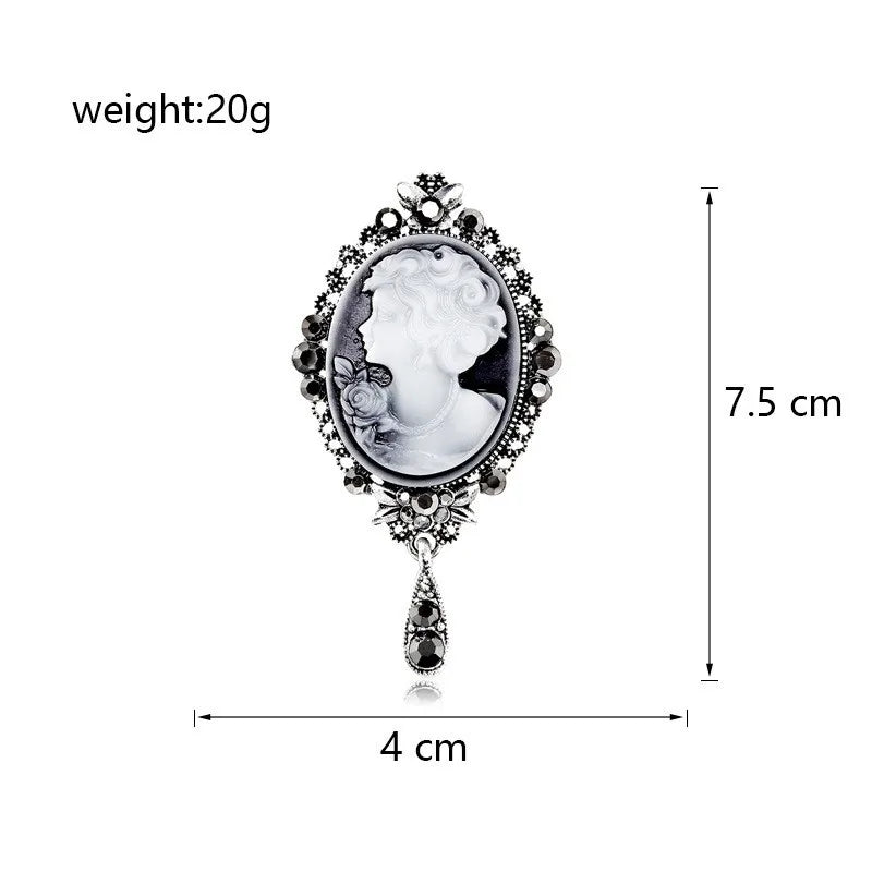 European and American Style Victoria Elegant Sparkle Brooches for Girls Vintage Retro Angel Jewelry for Women Ladies Accessories