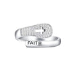 White gold / The opening is adjustable.
