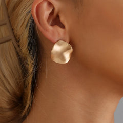 Fashion Simple Mental Minimalistic Art Deco Stud Earrings for Girls Sweet Elegant Dainty Jewelry for Women Ladies Accessories