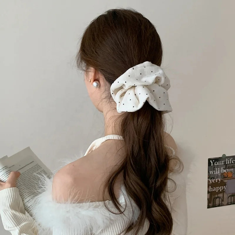 Fashion Simple Minimalistic Classic Polka Dot Scrunchies for Girls Elegant Sweet Hair Ties for Women Ladies Hair Accessories