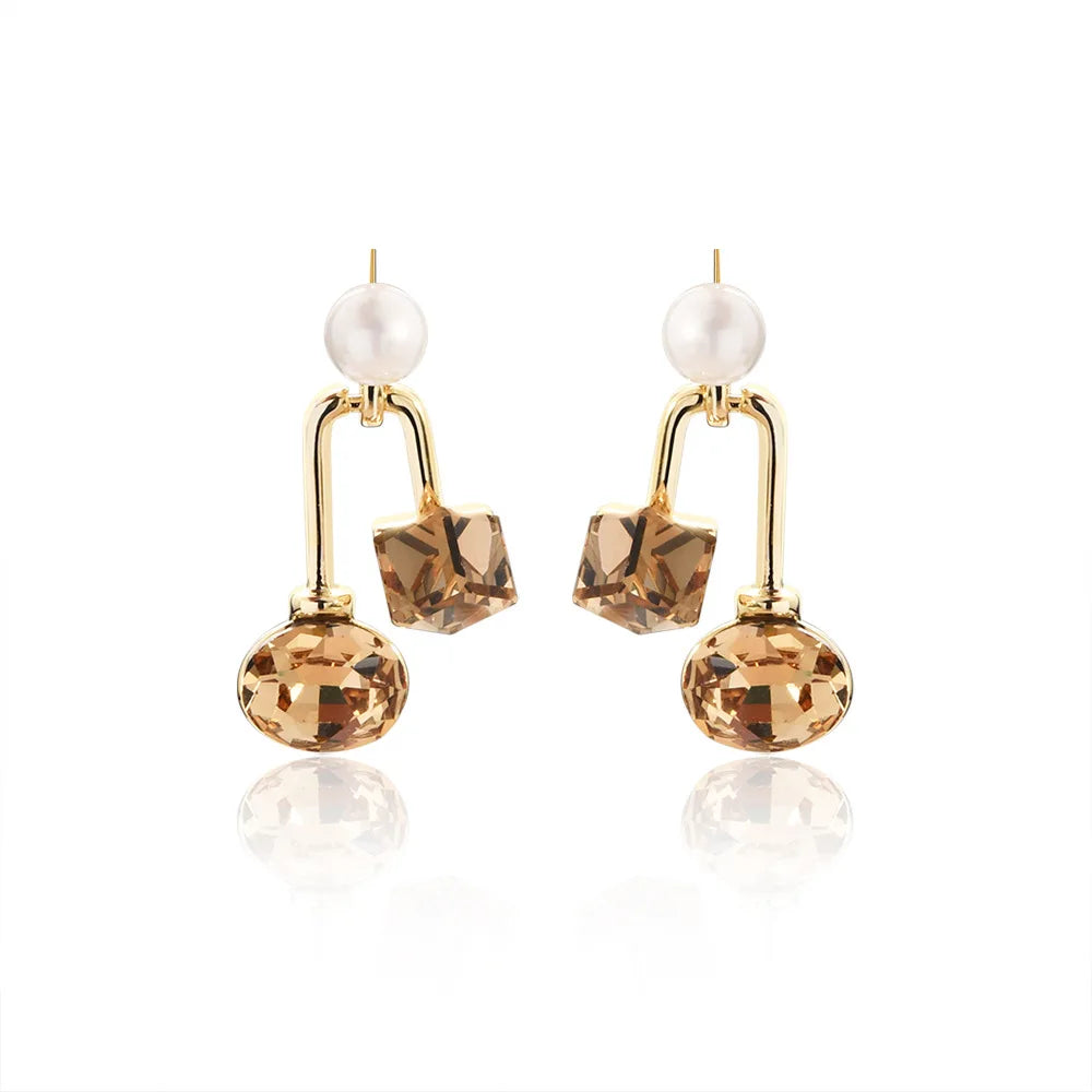 Female Fashion Hoop Earrings Super Flash Fine Sugar Copper Zircon Earrings Light Luxury High Elegant Fashion Ear Jewelry Bulk