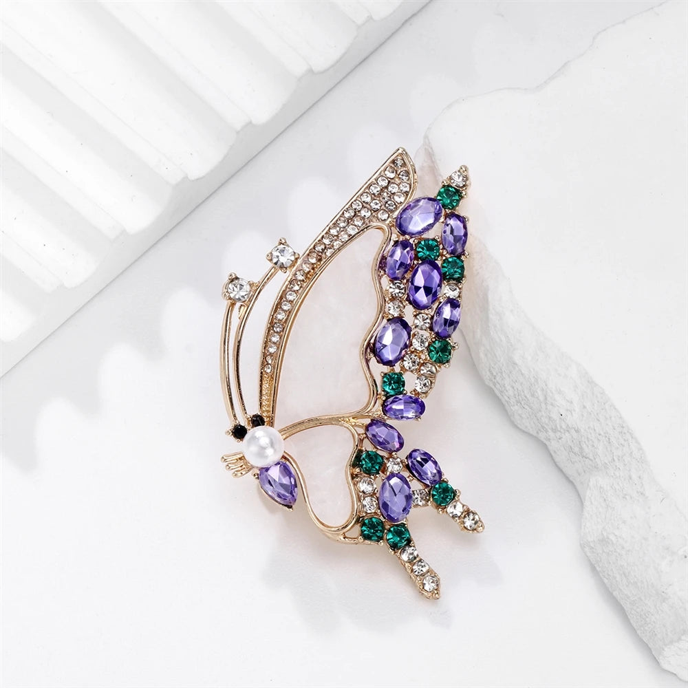 Fashion Glitter Rhinestone Butterfly Sweet Brooches for Girls Sparking Elegant Pins Jewelry for Women Ladies Accessories Chic