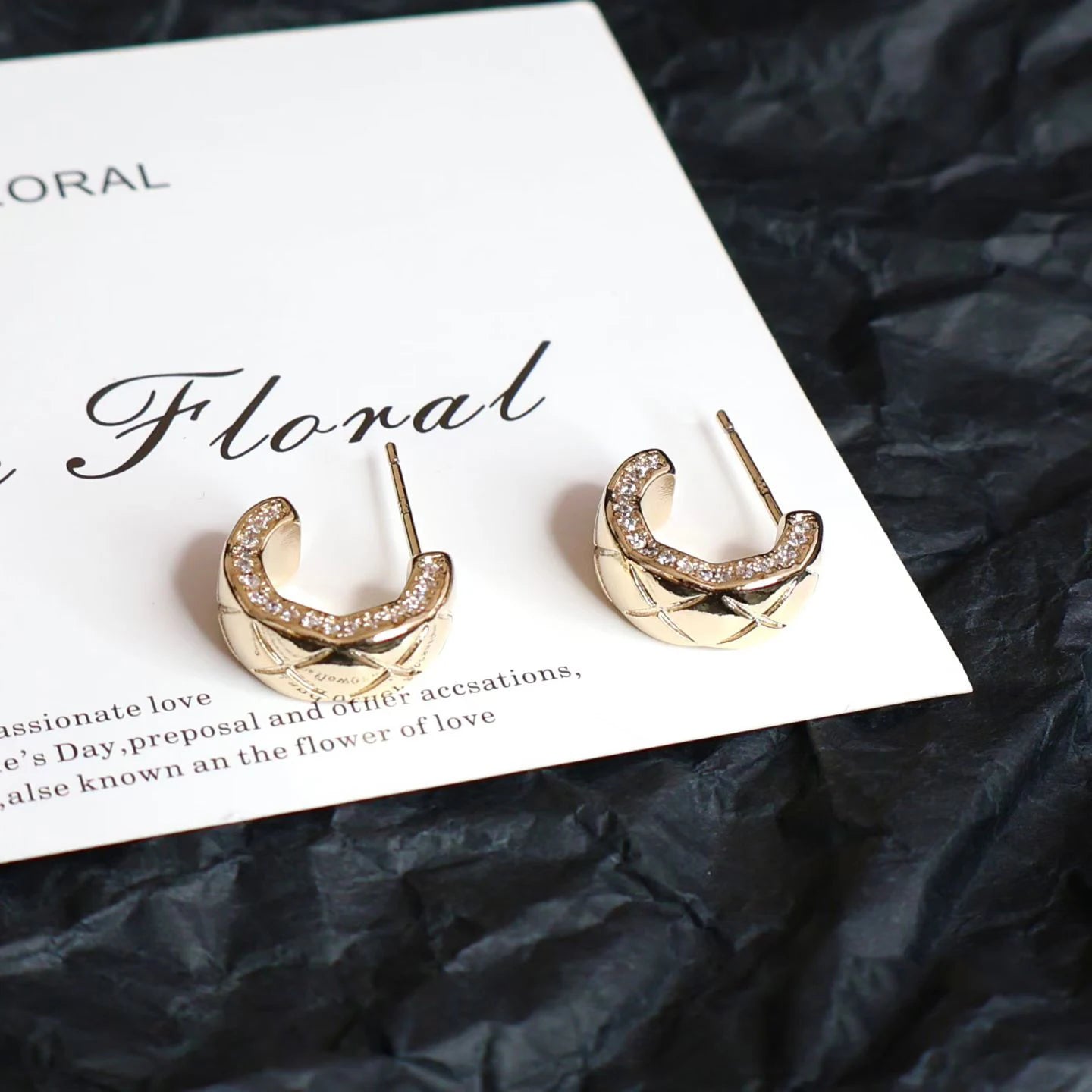 Women Hot Sale High Quality Medium Hoop Earring Fashion Elegant Vintage Dainty Charms Bulk Order Jewelry Accessories for Causal