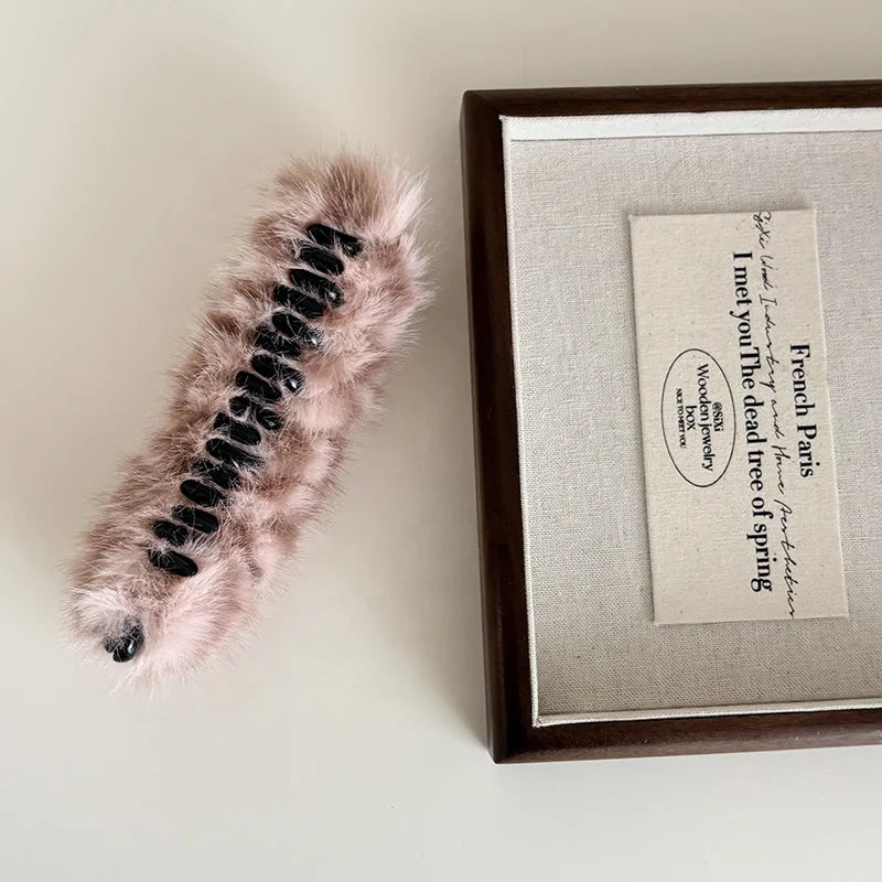 Fashion Leopard Fluffy Hair Clips for Girls Sweet Elegant Trendy Banana Clips for Women Ladies Hair Accessories Chinese Supplier