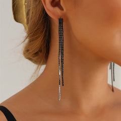 Fashion Simple Spicy Elegant Tassel Luxury Drop Earrings for Girls Glamorous Parties Jewellry for Women Ladies Accessories
