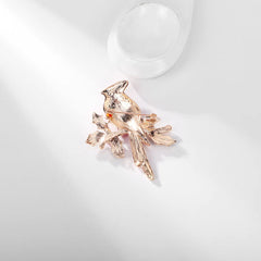 Fashion Red Birds Sweet Elegant Animals Brooches for Girls Glamorous Charms Pins Jewelry for Women Ladies Accessories Wholesale