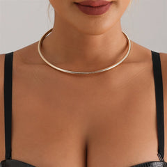 Fashion Simple Trendy Minimalistic Necklaces for Girls Mental Alloy Charms Choker Jewelry for Women Ladies Accessories Wholesale