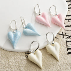 Elegant Enamel Heart Drop Earrings Women Pastel Blue Pink White Earrings Cute Lightweight Fashion Jewelry for Gift Wholesale