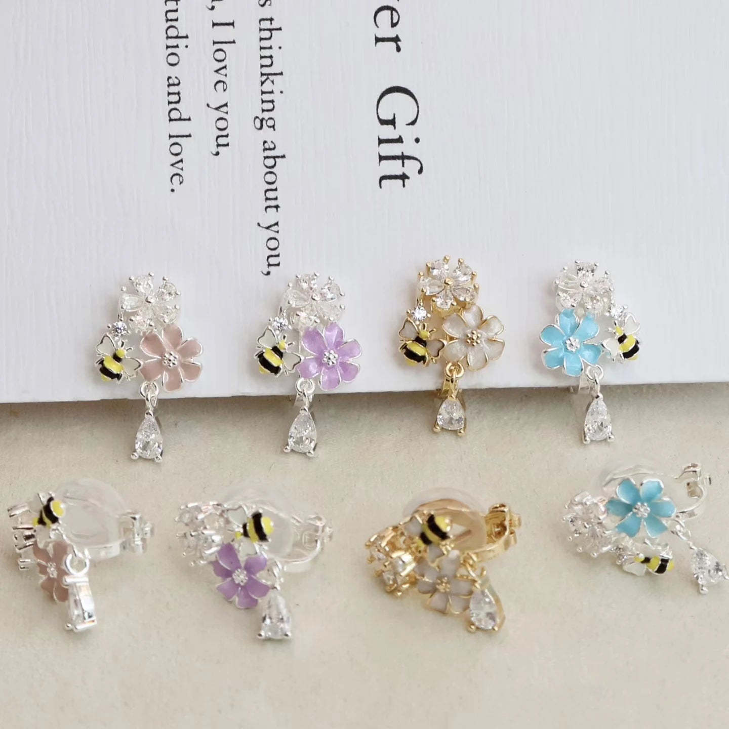Sweet Imitation Pearl Trendy Elegant Clip on Earrings for Girls Bee Animals Luxury Jewelry for Women Ladies Accessories Chic