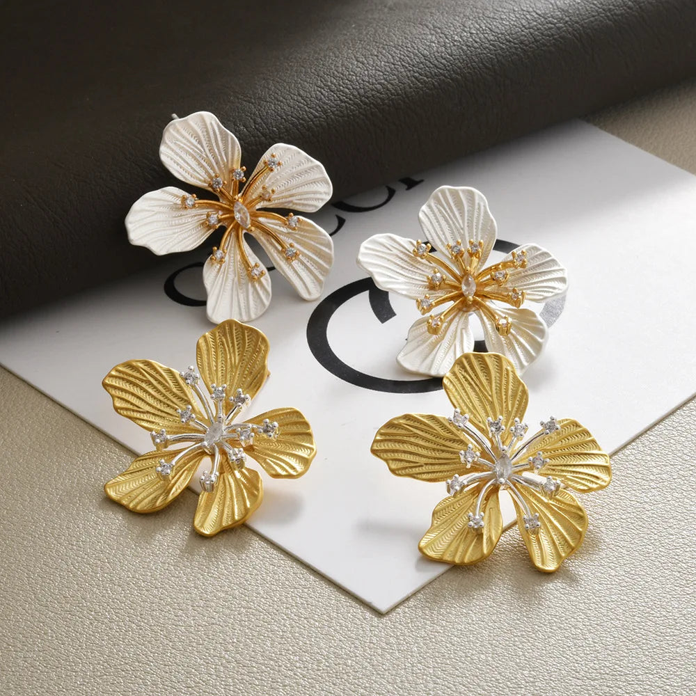 Spring and Summer Super Fairy Flower Stud Earrings with Zircon Unique Trendy Sweet Exaggerated Design Earrings Jewelry Accessory