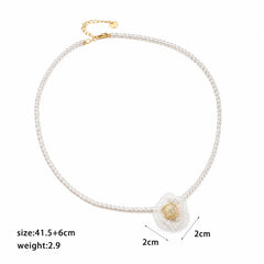 Fashion Glass Pearl Copper Wire Alloy Flower Necklaces for Girls Sweet Jewelry for Women Ladies Wholesale China Manufacturer