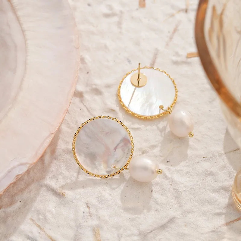 Female White Freshwater Pearl S925 Silver Shell Drop Earring Fashion Simple Low MOQ Factory Price Jewelry for Women Daily Use