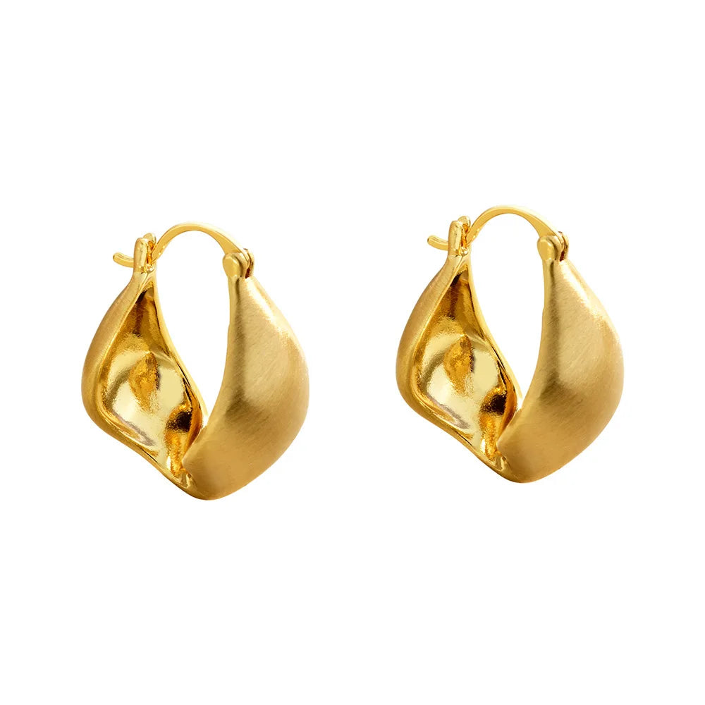 Women's High-end Fashion Earrings Solid Color Minimalist Copper Twisted Earrings Niche Design Lightweight Accessories Wholesale