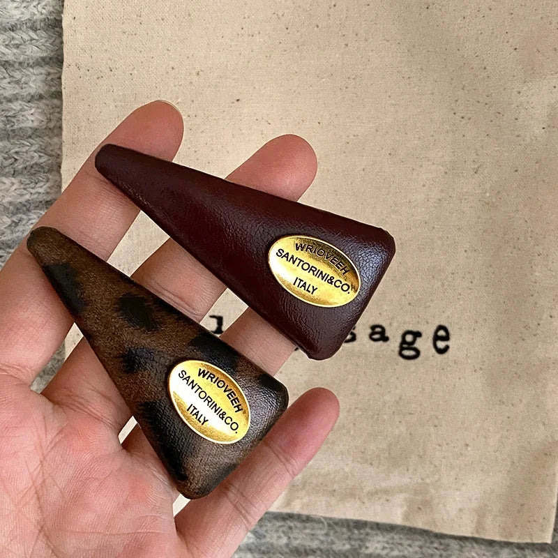 Female Autumn Winter Solid Color Small Snap Clips Elegant Vintage Elegant Wholesale in Stock Hair Clips Accessories for Women