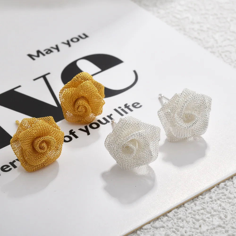 Women's Exquisite Flower Earrings Compact Metal Mesh Woven Rose Stud Earrings Elegant Personalized Casual Fashionable Earrings