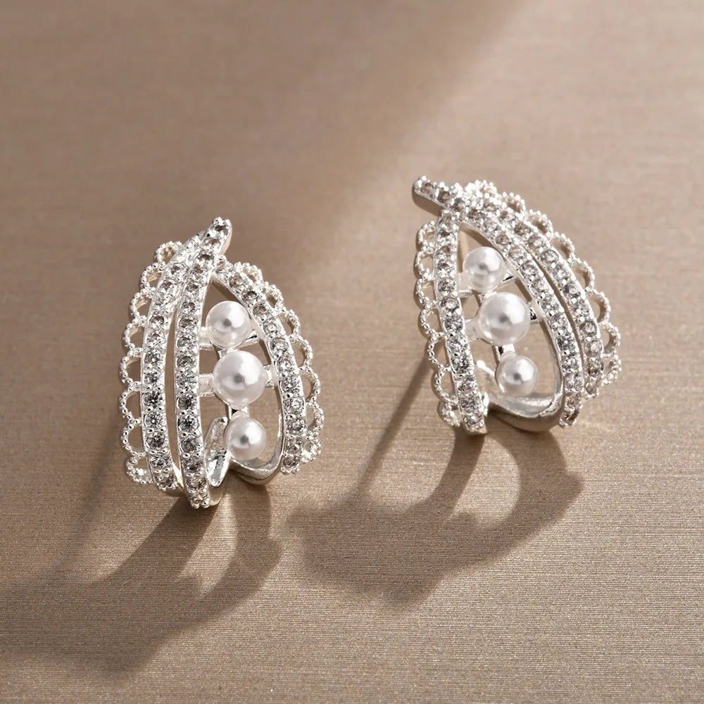 Exquisite Zirconium Lace Imitation Pearl Stud Earrings Women's Light Luxury High-end Elegant Sweet Earrings Jewelry 2026 New