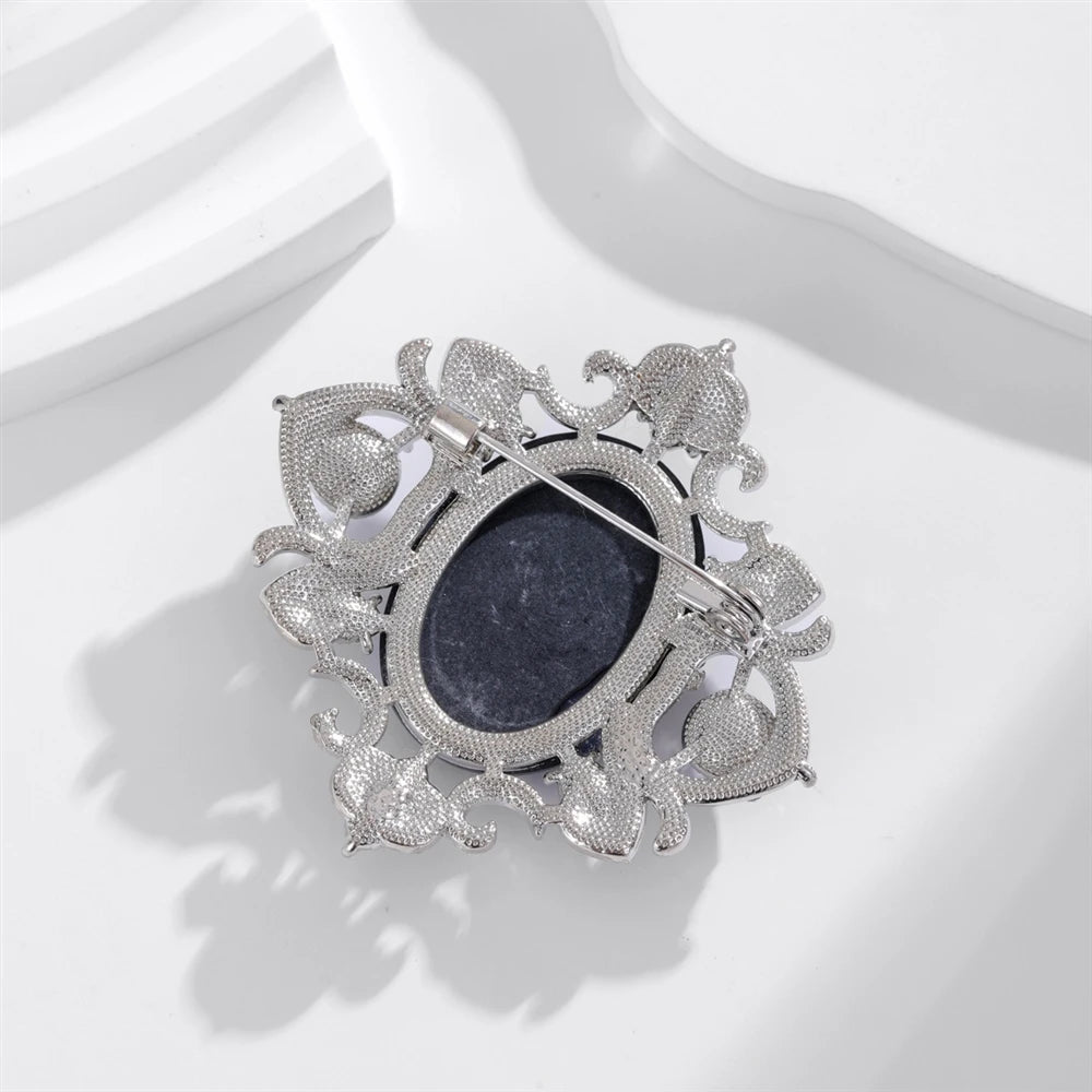 Fashion Vintage Retro Elegant Dainty Brooches for Girls Sweet Graceful Classic Pins Jewelry for Women Ladies Accessories Chic