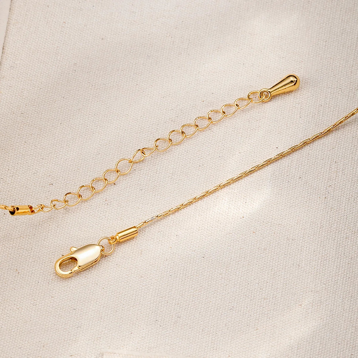 Unisex Gold Chain Wooden Cylinder Copper Beads Natural Stone Necklace Fashion Charms Dainty Low MOQ in Stock Jewelry for Daily