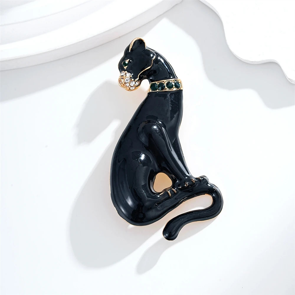 Fashion Black Leopard Trendy Brooches for Girls Stylish Punk Glamorous Charms Pins for Women Ladies Jewelry Accessories Chic