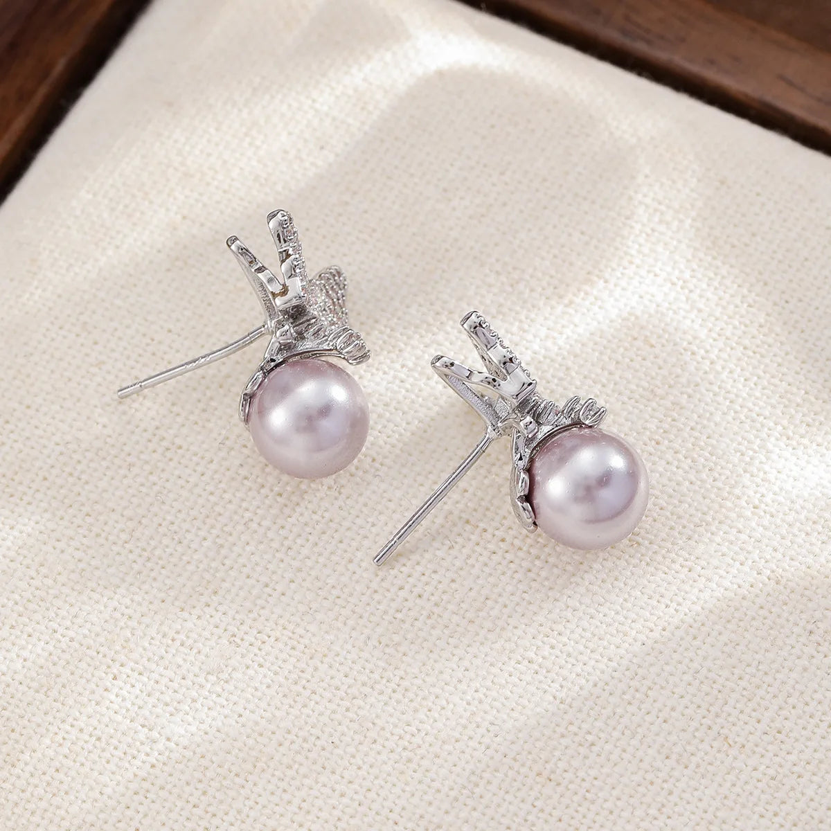Women Butterfly Rhinestone Glass Pearl Zircon S925 Silver Stud Earring Elegant Fashion in Stock Jewelry for Female Girls Causal