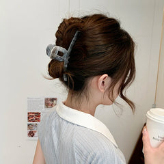 Simple Elegant Lustrous Solid Color Hair Claw Clips for Girls Sweet Minimalistic Stylish Haarspange for Women Hair Accessories