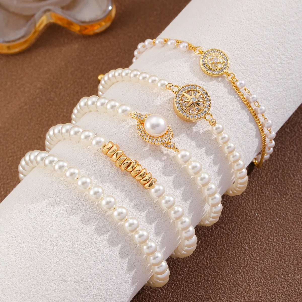 Fashion Simple Pearl Bracelets 18K Gold Plated Jewelry for Women Ladies Wholesale China Manufacturer Bulk Low Moq Classic Trendy