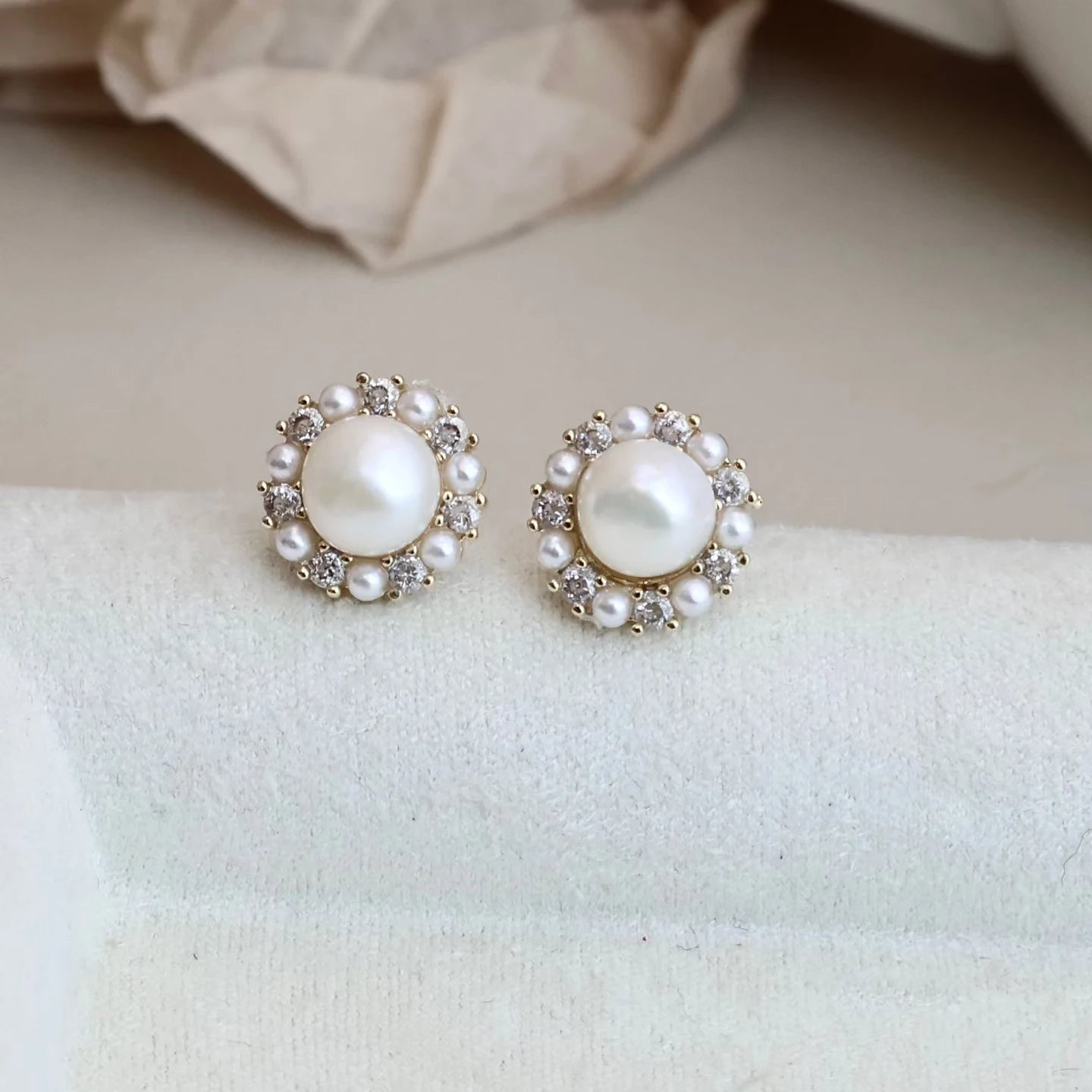 Women Creative Design Star Shape Small Stud Earring Fashion Glitter Sparking Lightweight Bulk Jewelry Accessory for Female Daily