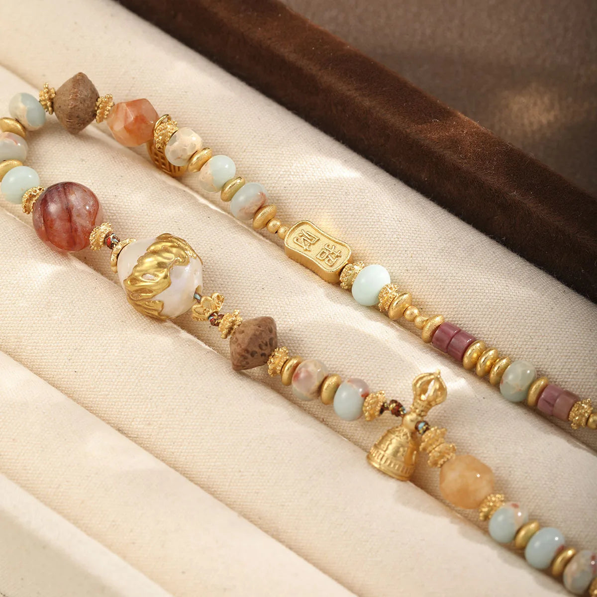 Fashion Natural Stone Freshwater Pearl Necklaces for Girls Beads Jewelry for Women Ladies Wholesale China Manufacturer Bulk