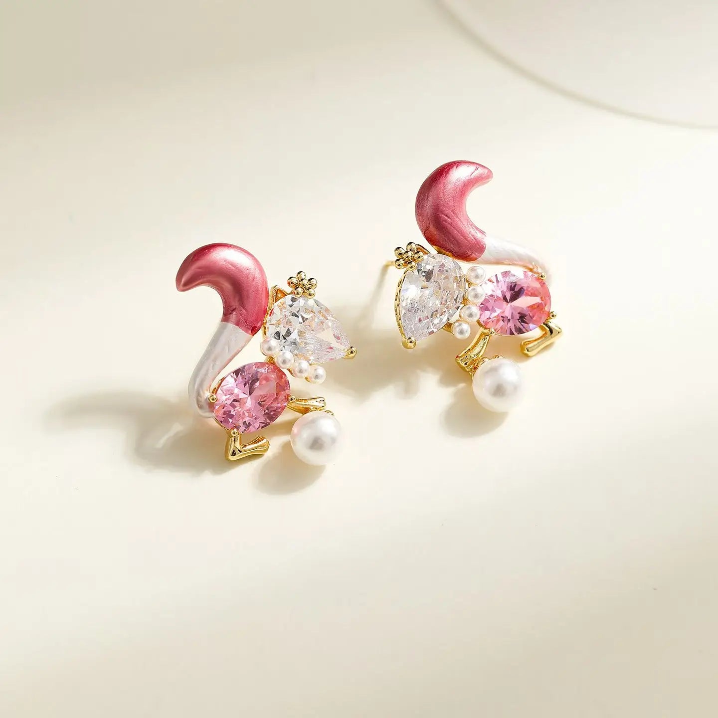 Female Strawberry Fox Cartoon Small Stud Earring Fashion Glitter Sparking Lovely Cute Jewelry Accessories for Ladies Daily Use