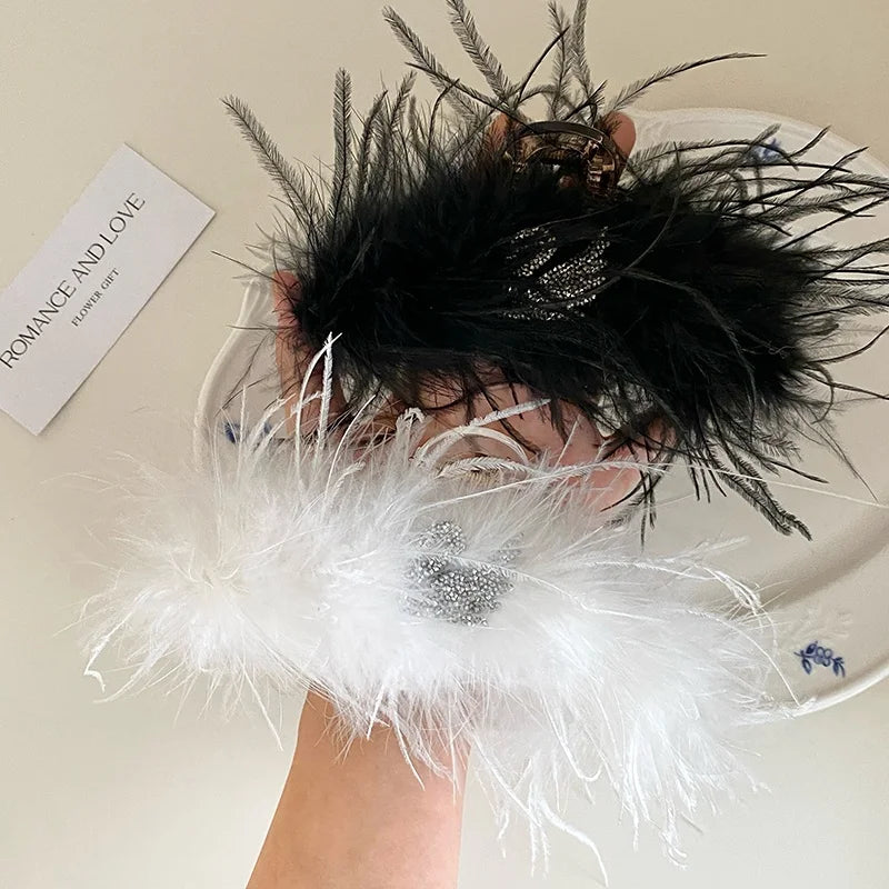 Fashion Elegant Solid Color Feather Hair Claw Clips for Girls Glitter Swan Hair Accessories for Women Ladies Chinese Supplier
