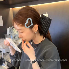 Simple Solid Color Star Heart Shaped Hair Clips for Girls Fashion Elegant Trendy Snap Clips for Women Ladies Hair Accessories