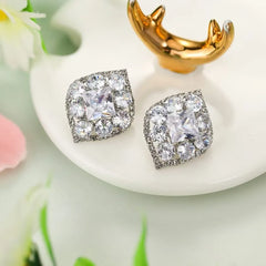 Fashion Pearl Glitter Luxurious Stud Earrings for Girls Heart Shaped Rhinestone Jewellry for Women Ladies Accessories Wholesale