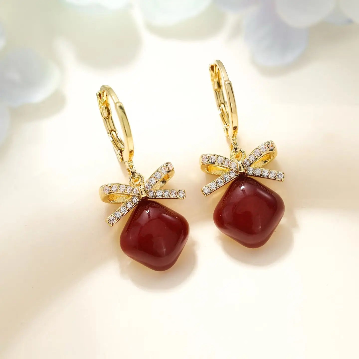 Fashion Simple Sweet Heart Shaped Drop Earrings for Girls Bowknot Elegant Jewelry for Women Ladies Accessories Chinese Supplier