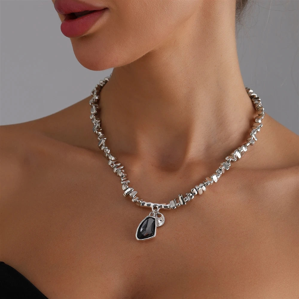 Fashion Simple Glitter Dainty Necklaces for Girls Trendy Elegant Glamorous Jewellry for Women Ladies Accessories Wholesale