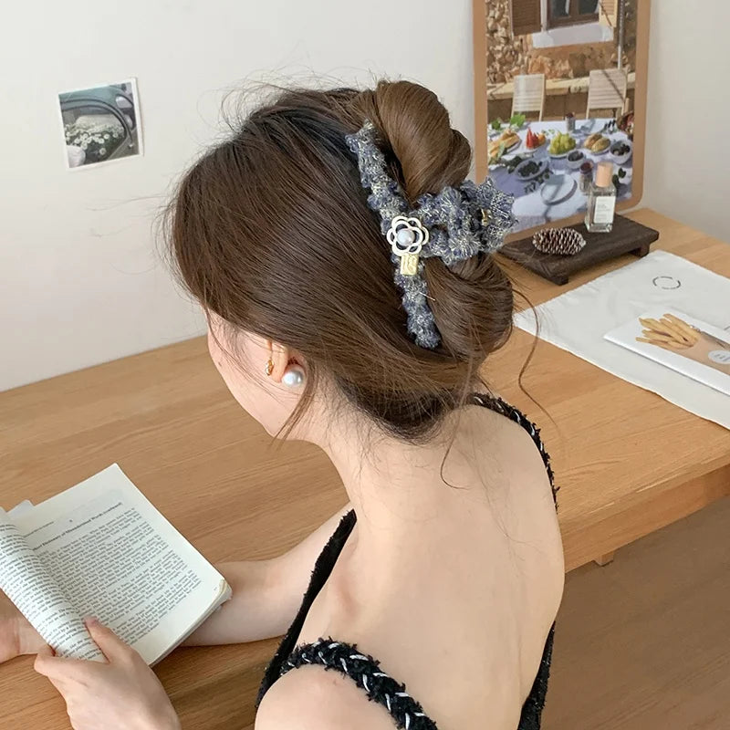 Fashion Glitter Luxury Flowers Hair Claw Clips for Girls Trendy Stylish Claws for Women Ladies Hair Accessories Female in Stock