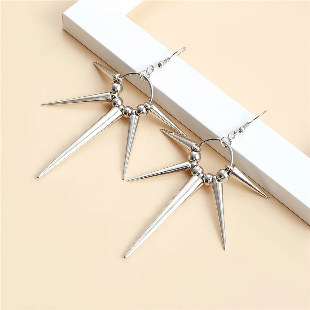 Fashion Simple Punk Spicy Minimalistic Drop Earrings for Girls Glamorous Charms Trendy Jewelry for Women Ladies Accessories