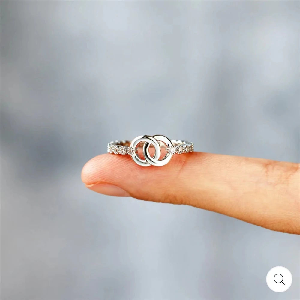 Women's Hollowed-out Double-ring Rings Customizable Dainty Fashionable Rings Jewelry European and American Accessories Wholesale
