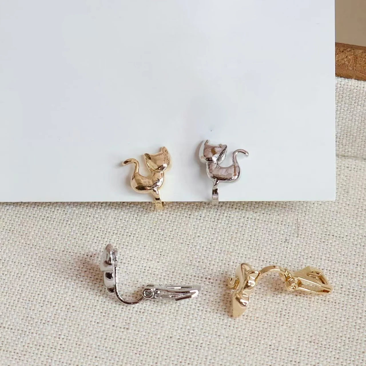 Fashion Vintage Chinese Style Animals Cat Clip on Earrings for Girls Sweet Jewelry for Women Ladies Accessories Wholesale